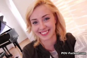 Playful blonde amateur Haley bends over 