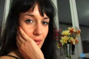 Kali exposed on her bed