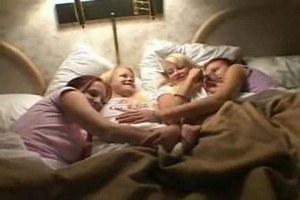 Foursome twin lesbian sex