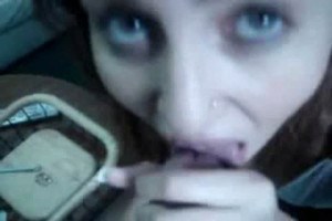 Hot babe eating hair pie