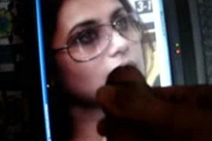 Hung black cock jerks to hot girl