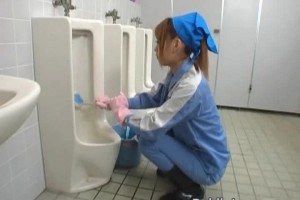 Cute japanese cleaning men's room.