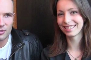 Babe getting persuaded by cash to get hot