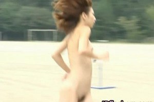 Real asian amateur chicks running naked