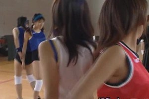 Young Japanese babes working out