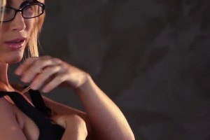 Busty Jenni Lynn stripping from Playboy