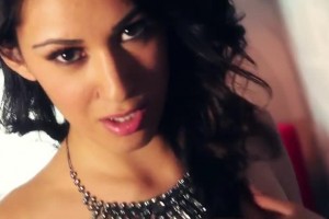 Sensual brunette goddess Samantha Leon strips