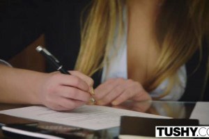 Tushy - Ariana Marie fucks like pro