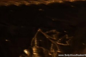 Pretty Bollywood brown-haired Dancer gets us aroused 