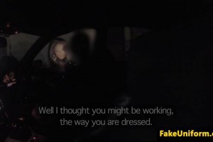 English officer pulls nubian cutie for pussyfucking