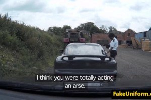 Ebony police officer spitroasted in outdoor 3some 