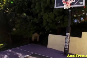 Smoking hot girlfriend tries anal sex after basketball 