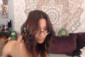 Turned on nerd ejaculates after using her dildo