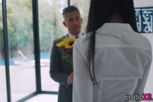 Eliza Ibarra is craving for boss's big hard pecker