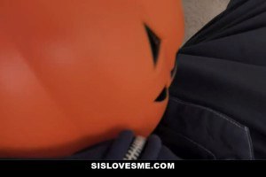 Katie Kush Spooky Stepsis Gets Filled Up With Her Stepbro's Cum