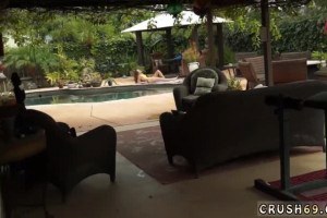 Stepdad offers to put sun lotion on hot stepdaughter's body