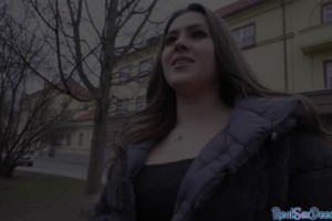 Pulled eurobabe screws in public as she wants some easy cash