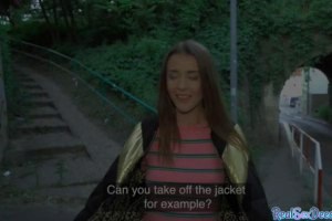 Cute amateur picked up for sucking and dickriding 