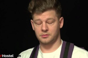 Teen and cutie couple want threeway pounding in hostel room