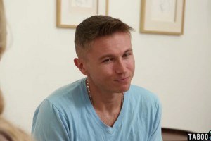 Alura Jenson surprises her jailbird stepson with anal