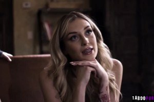 Sex addict Charlotte Sins gives into temptation with the therapist