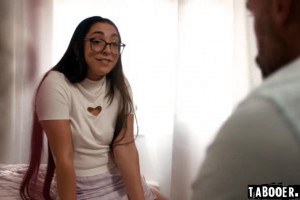 Madison Wilde offers her wet pussy to stepdad