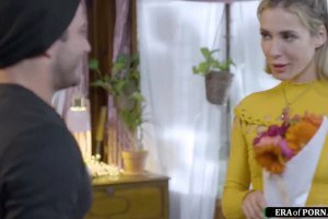 Petite blonde MILF Aiden Ashley squirts on the first date