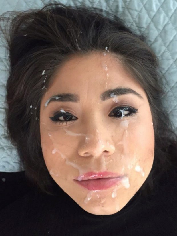 Sexy Asian brunette gets jizz all over her face