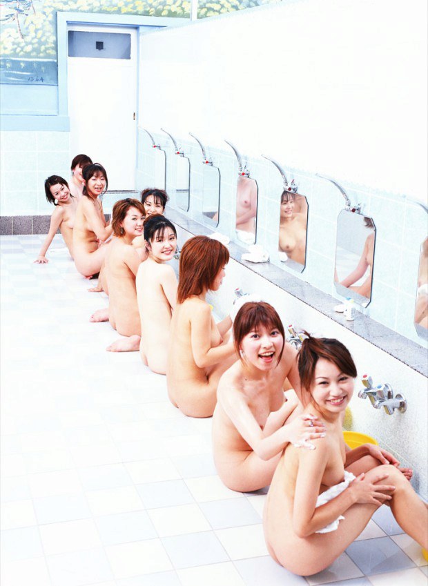 Naked Japanese babes taking a shower together